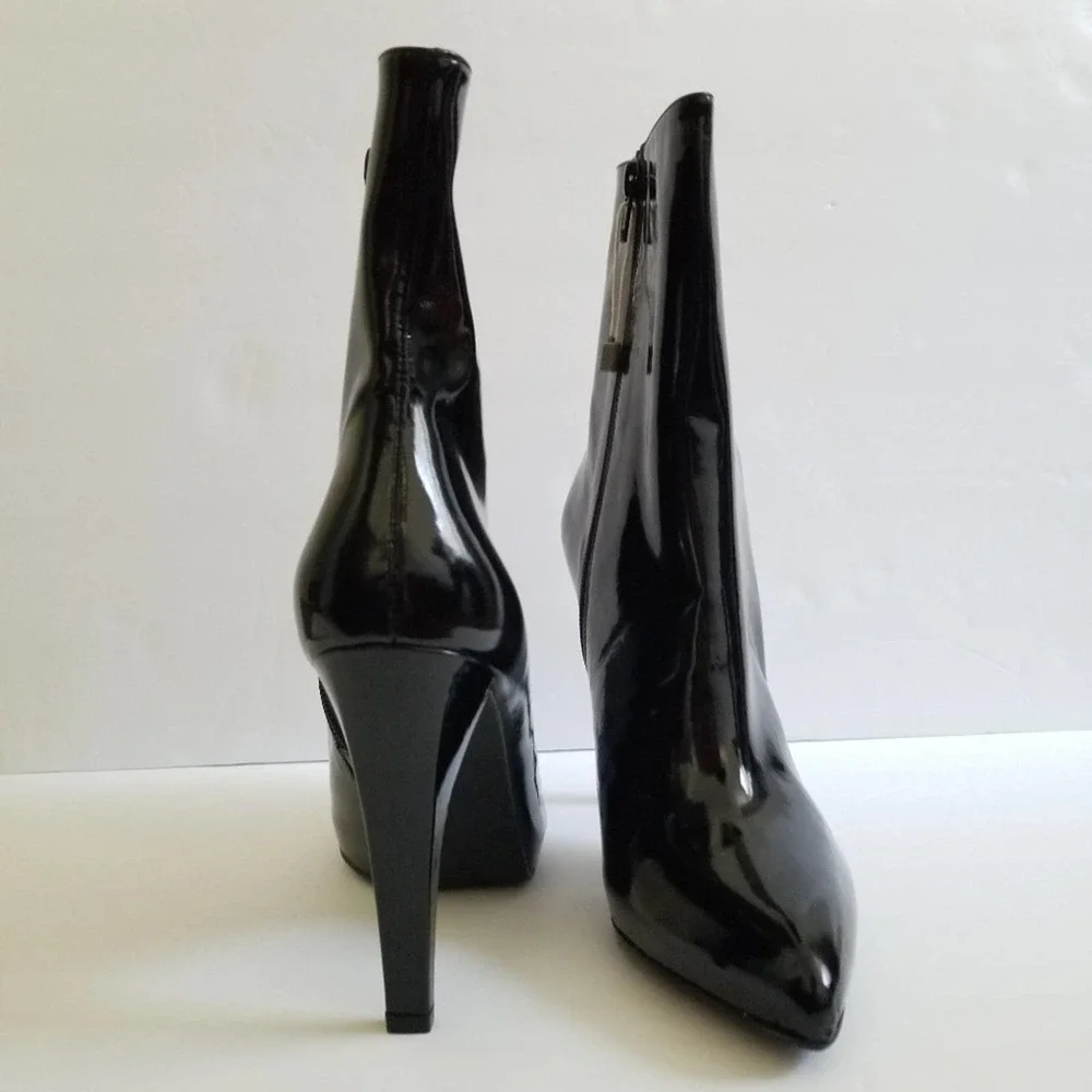 Stuart Weitzman Patent Leather Black Ankle Boots Size 40 - Picture 7 of 11